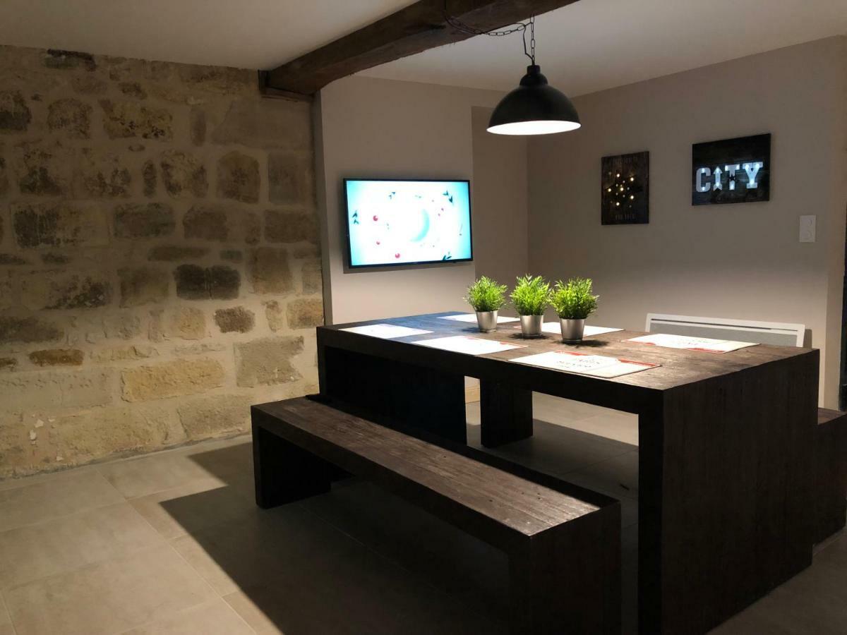 Les Maisons Du Perigord Terrasson Eksteriør billede